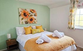 Lily Cottage